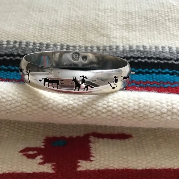 Vintage Sterling Silver 925 Bangle with Symbols - Picture 5 of 8